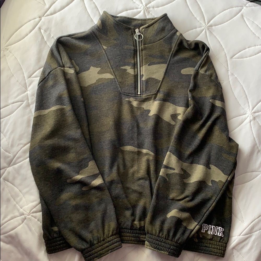 Green camo quarter zip